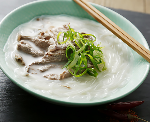 コムタン風春雨スープ