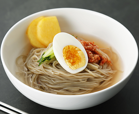 ネンミョン（韓国冷麺）